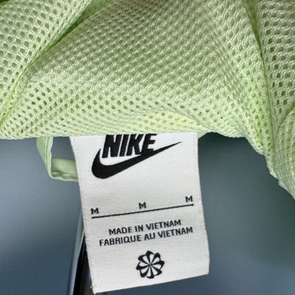 New Nike Sportswear Windrunner Jacket - Picture 6 of 8